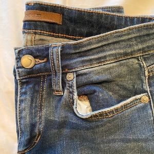 Joe’s jean high rise skinny size 25